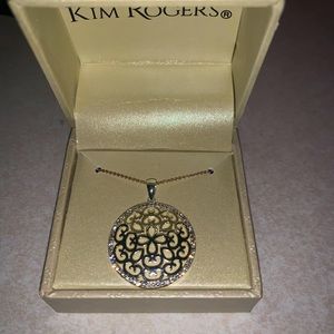 silver pendent necklace